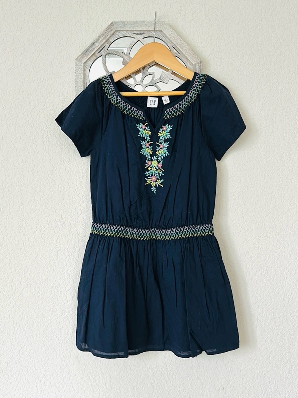 GAP • Girls Small Navy Floral Embroidered Boho Short Sleeve Dress